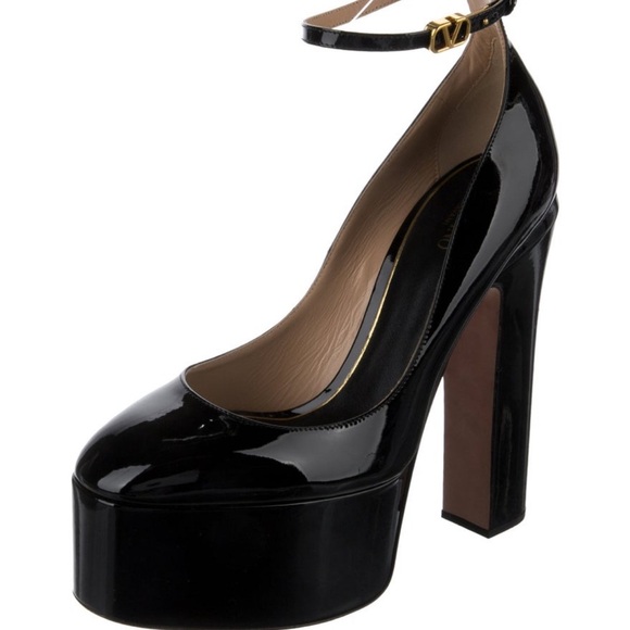 Valentino Garavani Black Platform Pumps - Picture 2 of 4